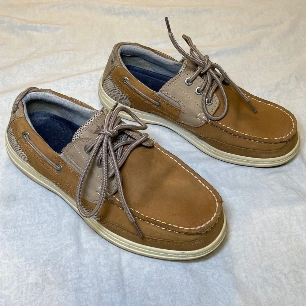 Dockers Mens 8W Tan Leather Boat Shoes Lace Up Casual Deck Shoes